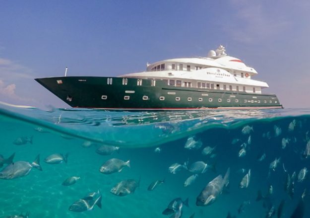 dhaainkanbaa-surf-boat-charter-maldives-005 Dhaainkanbaa surf charter Maldives