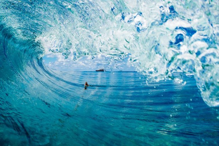 Maldives Surf